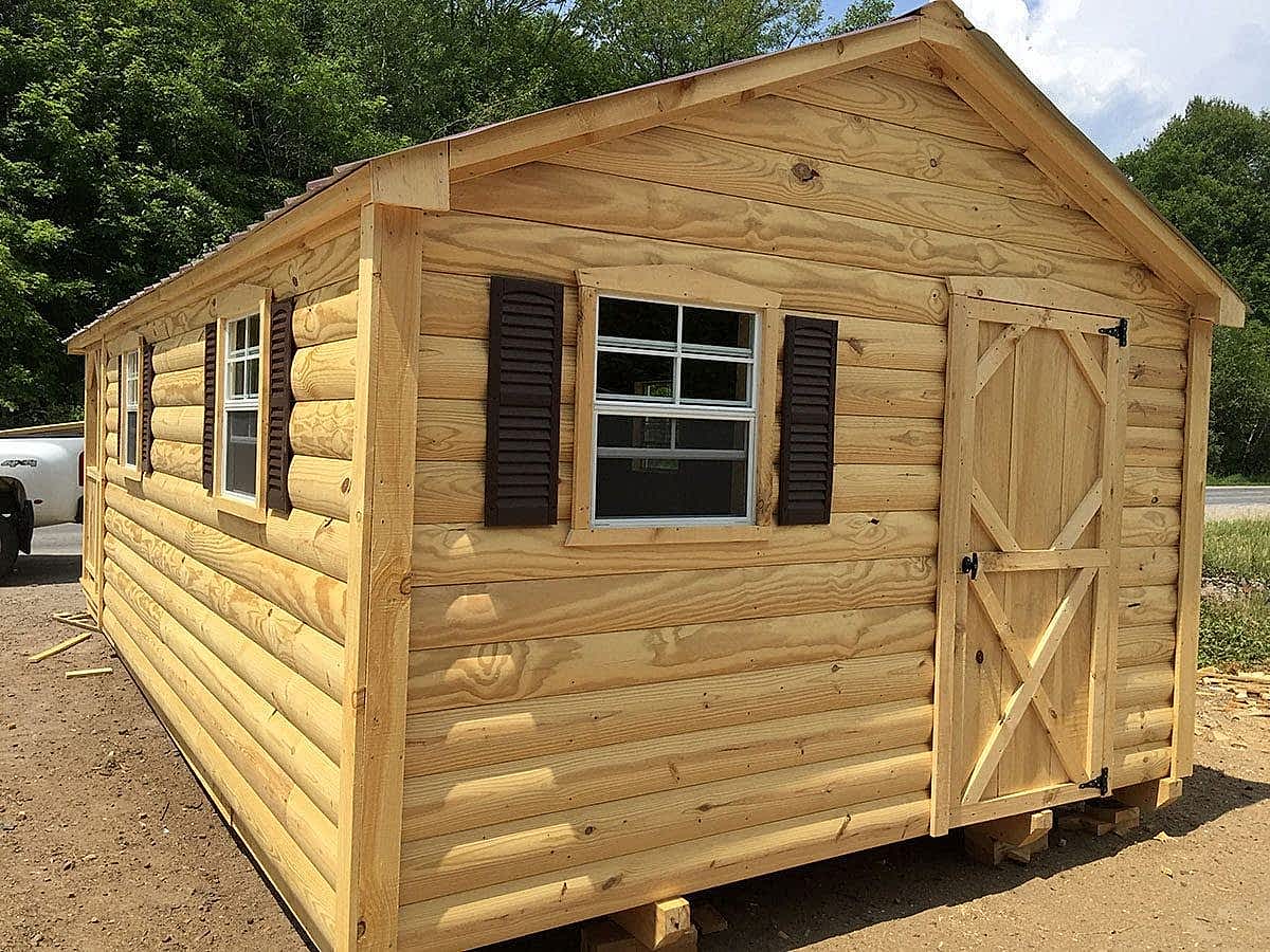 Amish Log Cottage